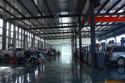 为什么很多修理厂不愿给车主换刹车油？背后原因解析